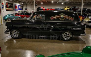 Unknown-Sedan-delivery-1954-Black-Black-amp-White-14