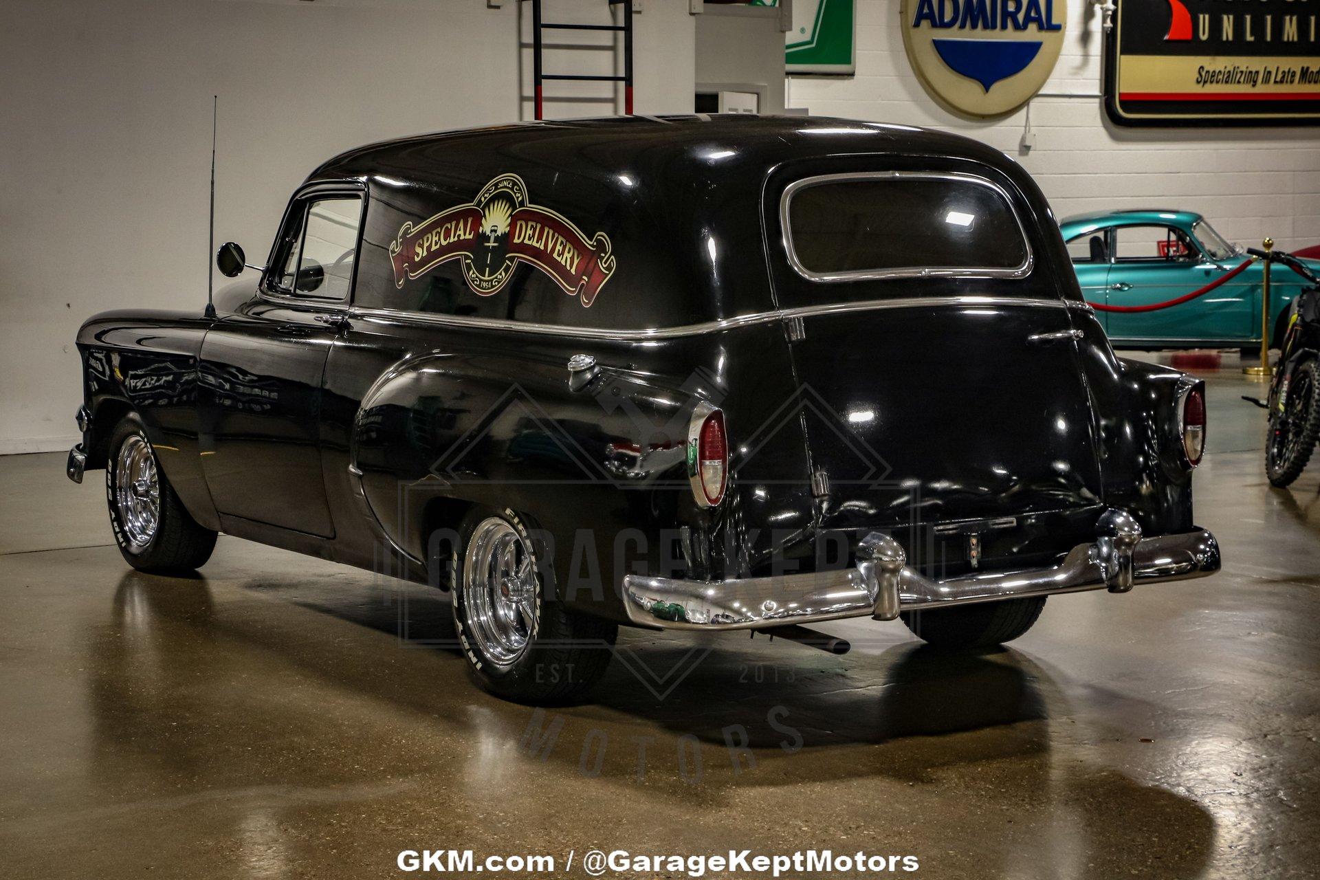 Unknown-Sedan-delivery-1954-Black-Black-amp-White-16