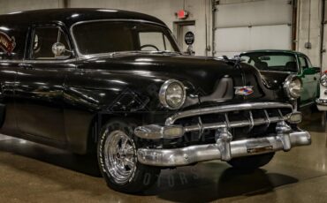 Unknown-Sedan-delivery-1954-Black-Black-amp-White-21