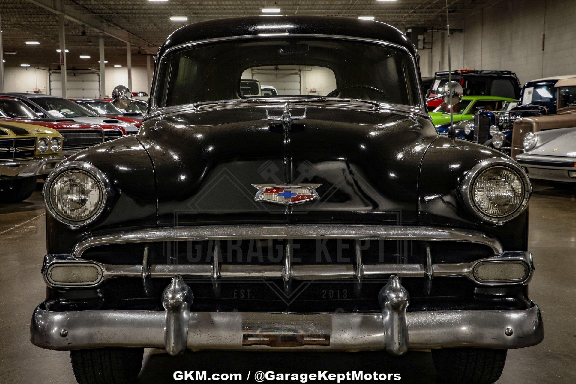Unknown-Sedan-delivery-1954-Black-Black-amp-White-26