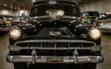 Unknown-Sedan-delivery-1954-Black-Black-amp-White-27
