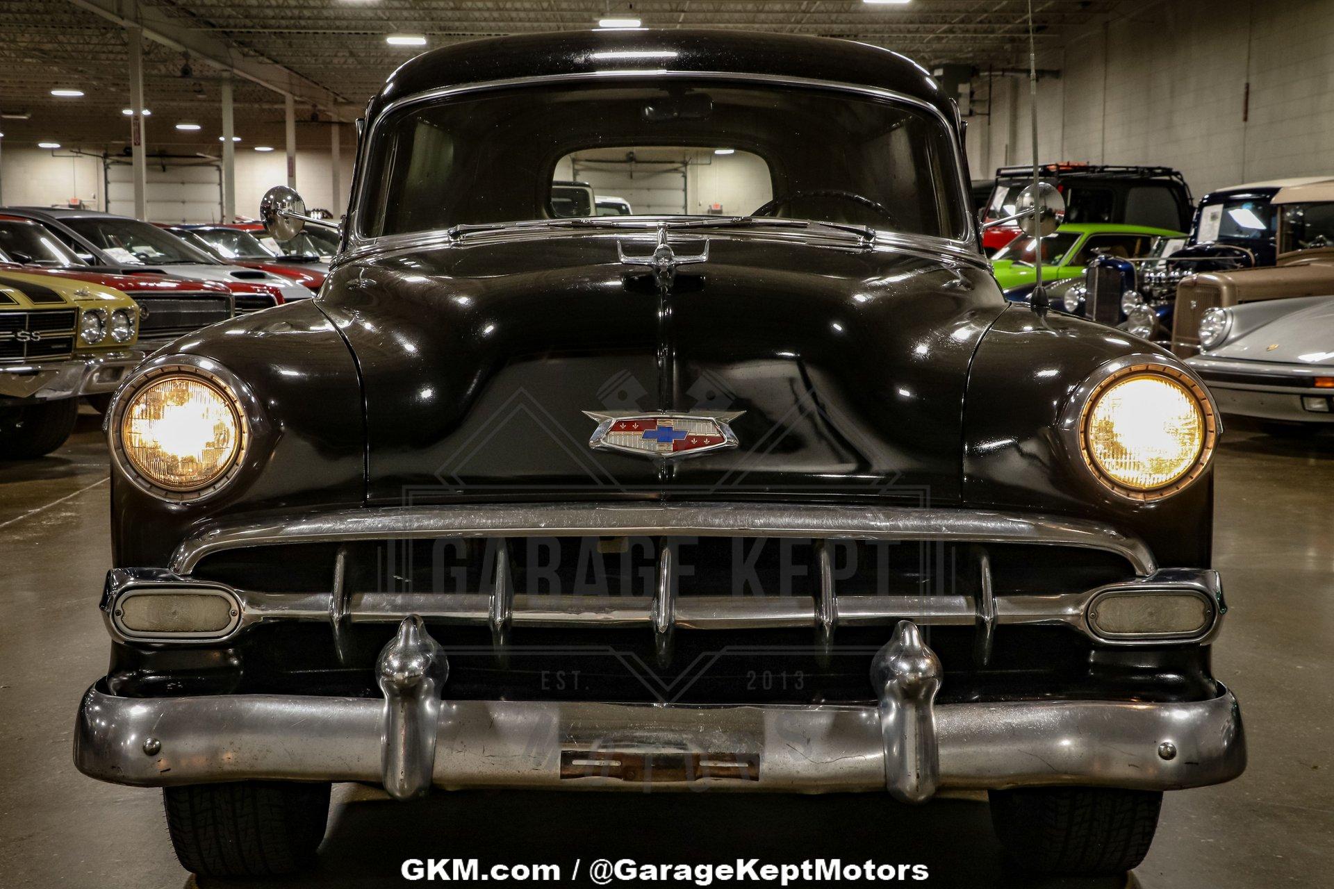 Unknown-Sedan-delivery-1954-Black-Black-amp-White-27