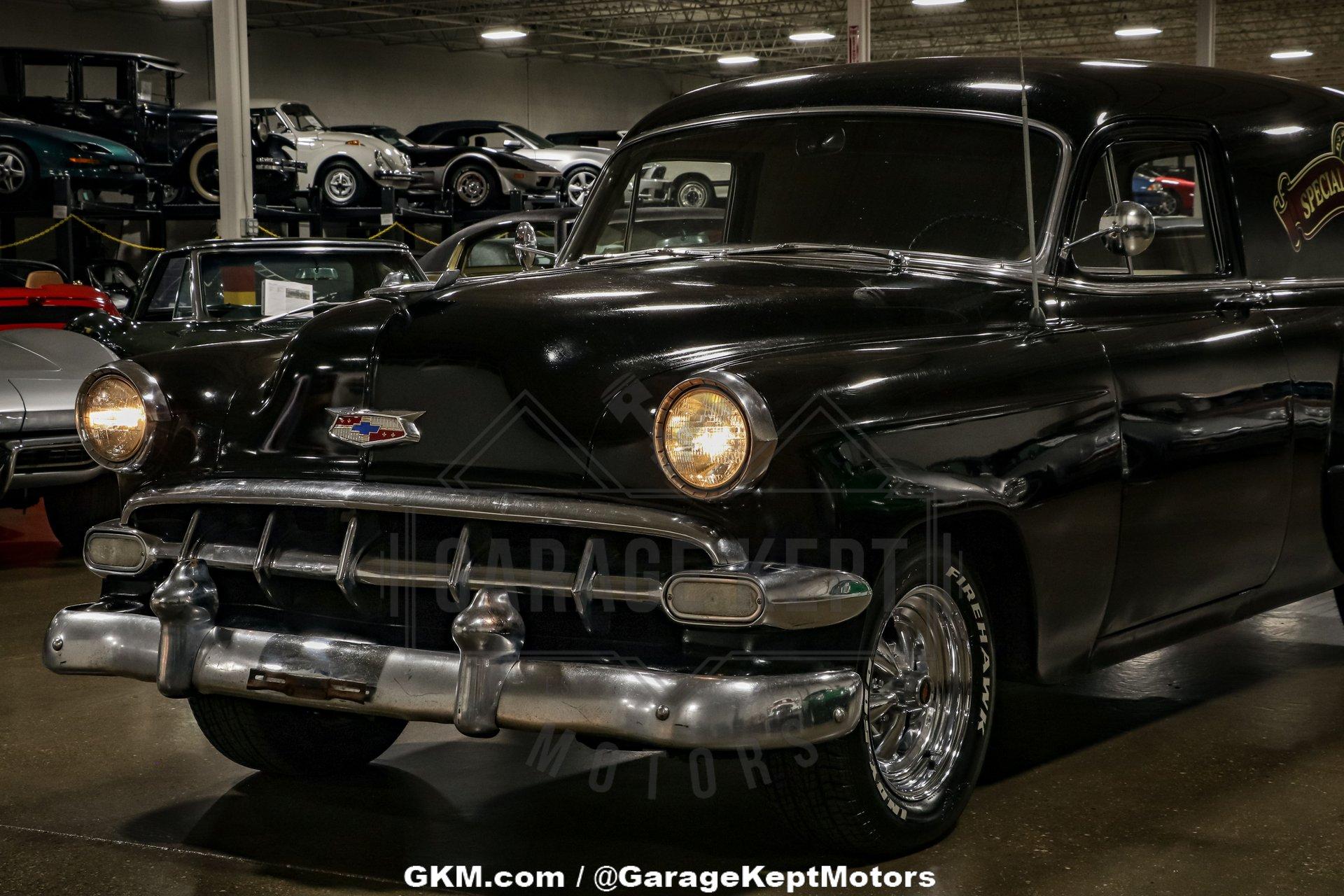 Unknown-Sedan-delivery-1954-Black-Black-amp-White-28