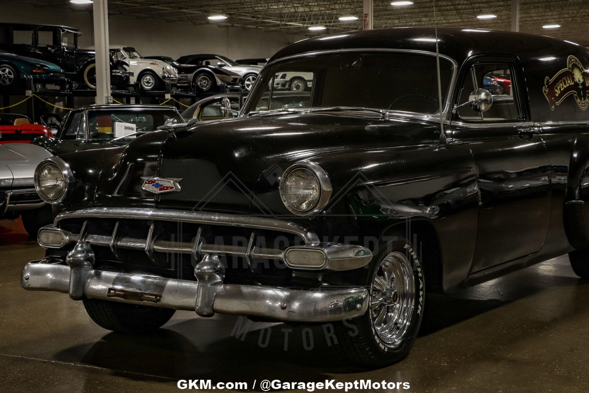 Unknown-Sedan-delivery-1954-Black-Black-amp-White-29
