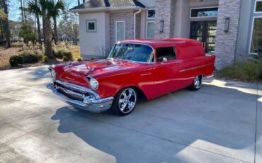 Unknown-Sedan-delivery-1957-Red-1