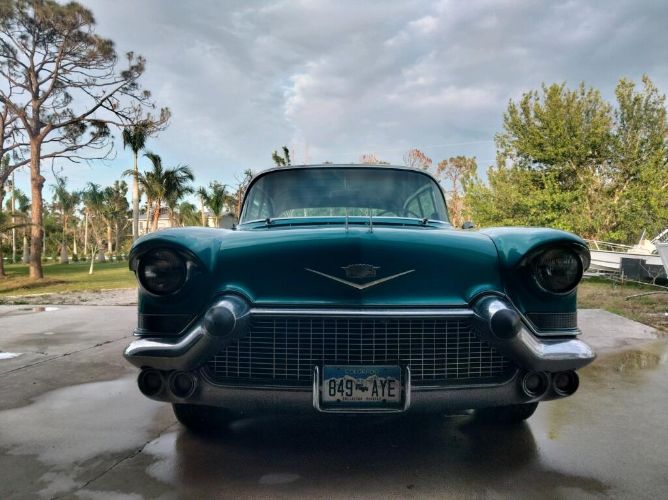 Unknown-Sedan-deville-1957-Blue-12