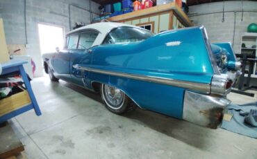 Unknown-Sedan-deville-1957-Blue-9