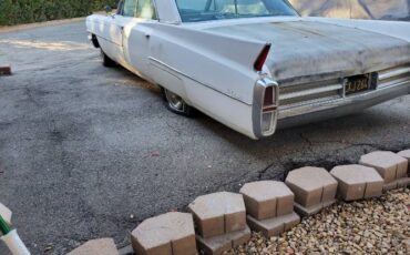 Unknown-Sedan-deville-1963-White