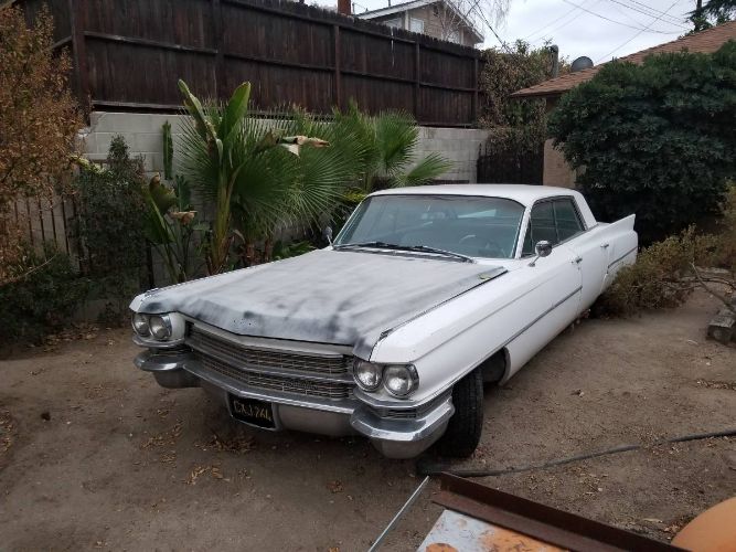 Unknown-Sedan-deville-1963-White-4