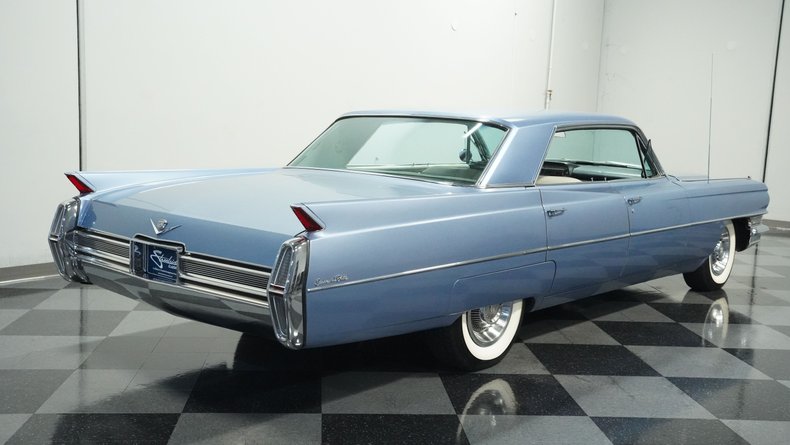 Unknown-Sedan-deville-1964-Iris-White-15