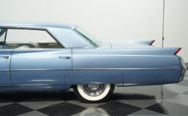 Unknown-Sedan-deville-1964-Iris-White-25