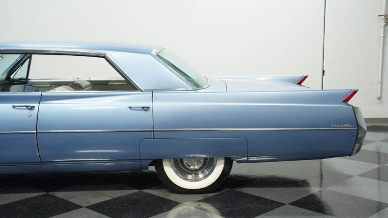 Unknown-Sedan-deville-1964-Iris-White-25