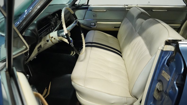 Unknown-Sedan-deville-1964-Iris-White-36