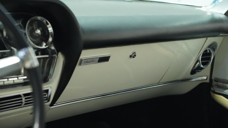 Unknown-Sedan-deville-1964-Iris-White-41