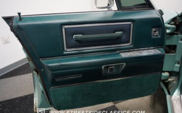 Unknown-Sedan-deville-1968-Silver-Pine-Green-Green-1