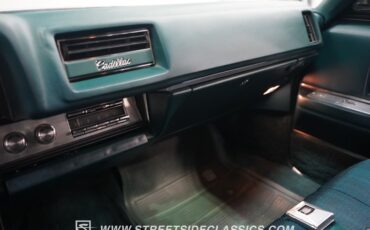 Unknown-Sedan-deville-1968-Silver-Pine-Green-Green-2