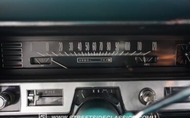 Unknown-Sedan-deville-1968-Silver-Pine-Green-Green-3