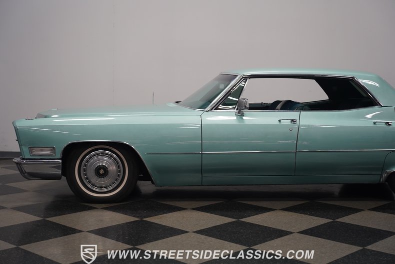 Unknown-Sedan-deville-1968-Silver-Pine-Green-Green-32