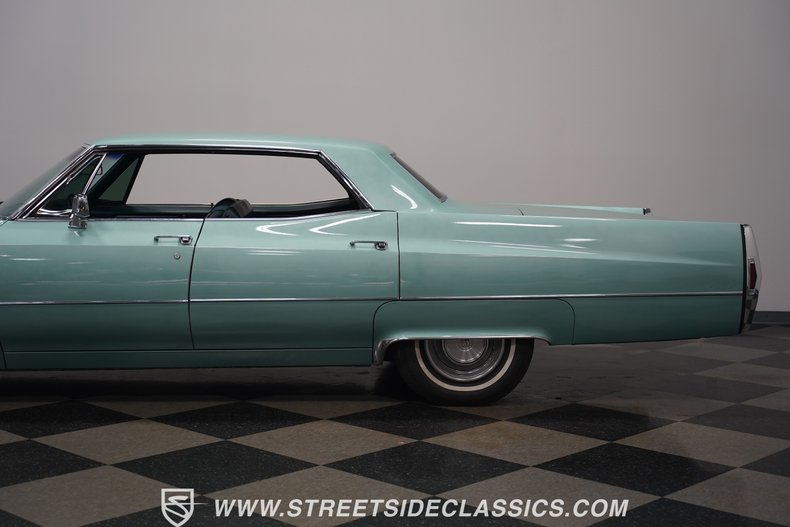 Unknown-Sedan-deville-1968-Silver-Pine-Green-Green-33