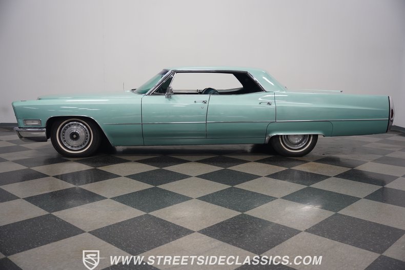 Unknown-Sedan-deville-1968-Silver-Pine-Green-Green-8