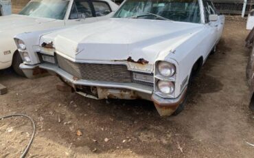 Unknown-Sedan-deville-1968-White-7