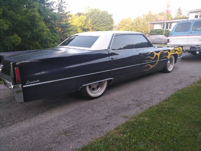 Unknown-Sedan-deville-1970-BlackCustom-35