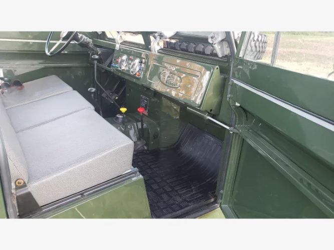 Unknown-Series-2a-1969-Green-Tan-15