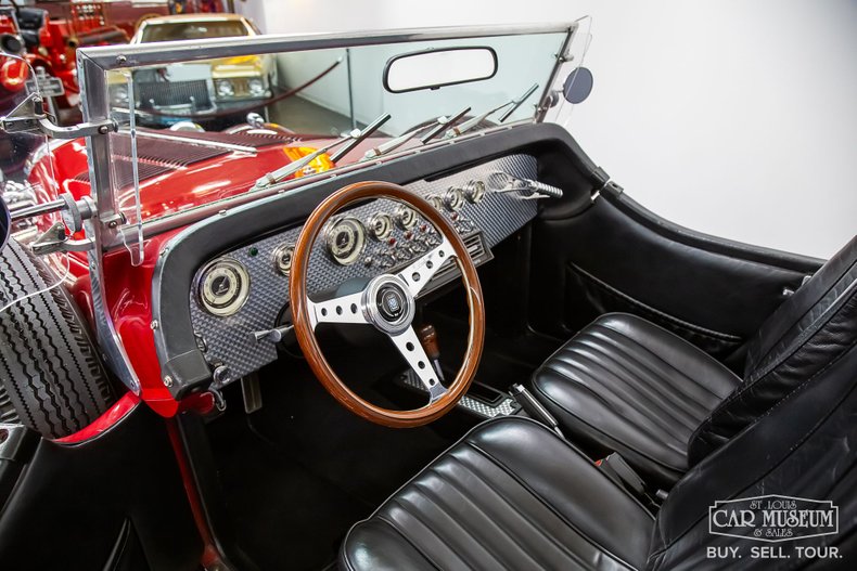 Unknown-Series-3-1975-Two-tone-Red-Black-Leather-43