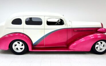 Unknown-Series-40-1936-Pearl-White-Gray-11