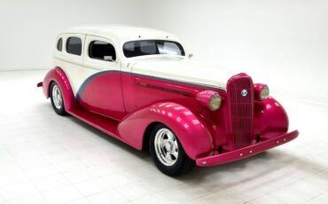 Unknown-Series-40-1936-Pearl-White-Gray-12