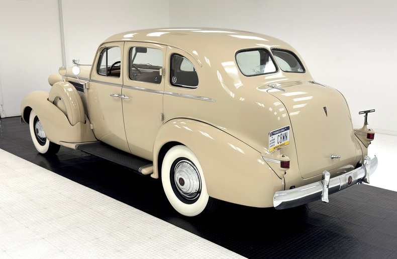 Unknown-Series-60-1937-Beauregard-Beige-Tan-2