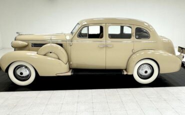 Unknown-Series-60-1937-Beauregard-Beige-Tan