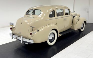 Unknown-Series-60-1937-Beauregard-Beige-Tan-4