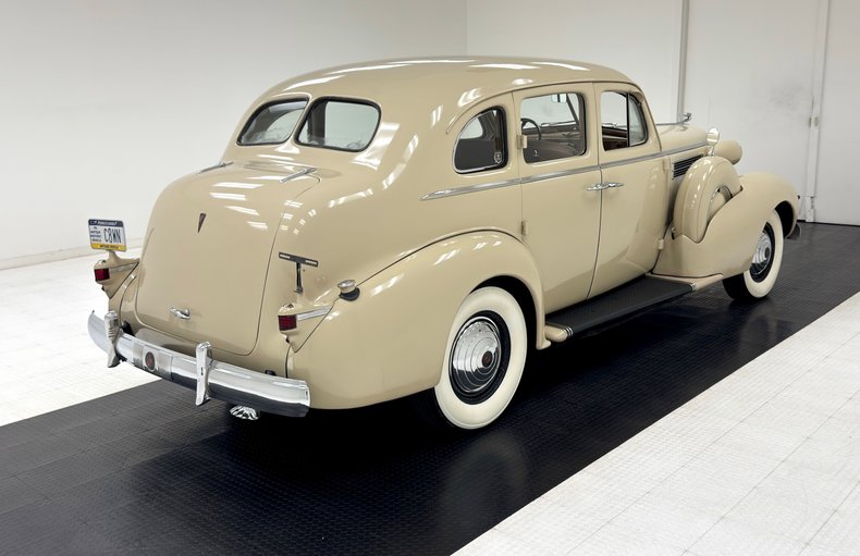 Unknown-Series-60-1937-Beauregard-Beige-Tan-4