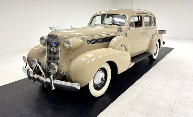 Unknown-Series-60-1937-Beauregard-Beige-Tan-48