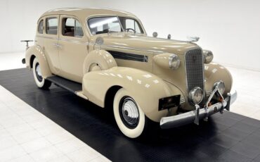 Unknown-Series-60-1937-Beauregard-Beige-Tan-7