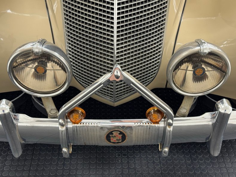 Unknown-Series-60-1937-Beauregard-Beige-Tan-9
