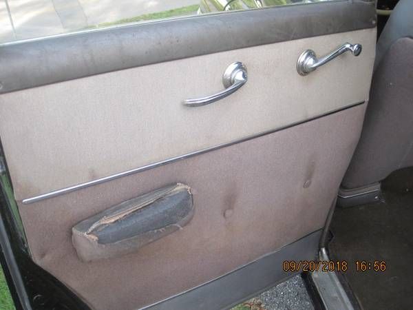 Unknown-Series-61-1950-Black-Beige-16