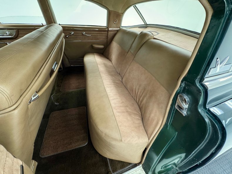 Unknown-Series-61-1951-Exeter-Green-Dark-Tan-35