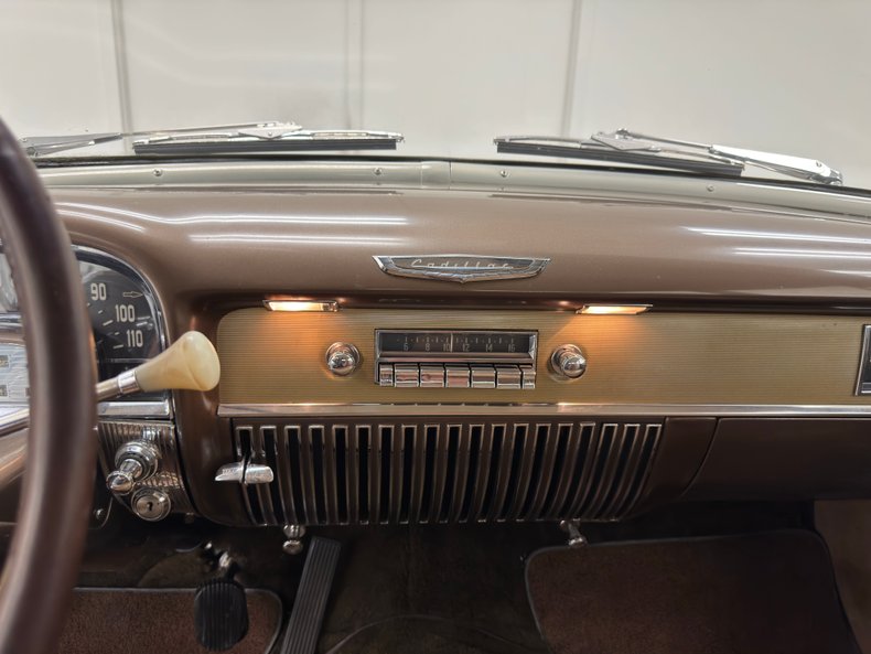 Unknown-Series-61-1951-Exeter-Green-Dark-Tan-44