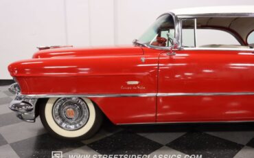 Unknown-Series-62-1956-Red-White-19