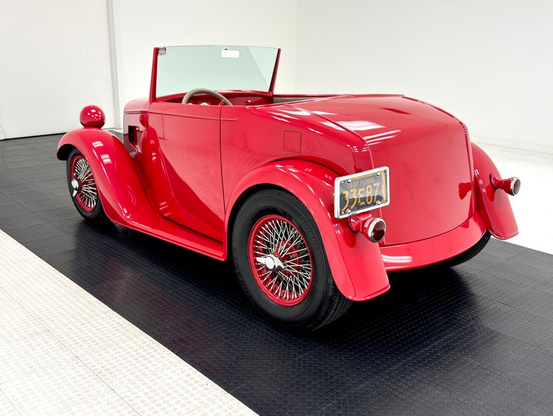 Unknown-Seven-1937-Brilliant-Red-Tan-2