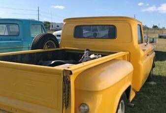 Unknown-Sierra-1966-Yellow-Gray-3