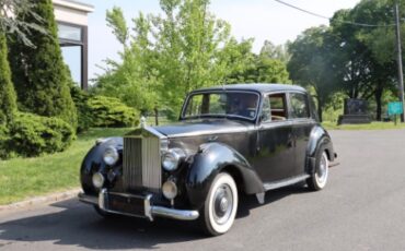 Unknown-Silver-dawn-1951-Black-Tan-3