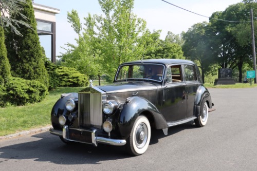 Unknown-Silver-dawn-1951-Black-Tan-3
