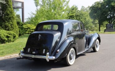 Unknown-Silver-dawn-1951-Black-Tan-7