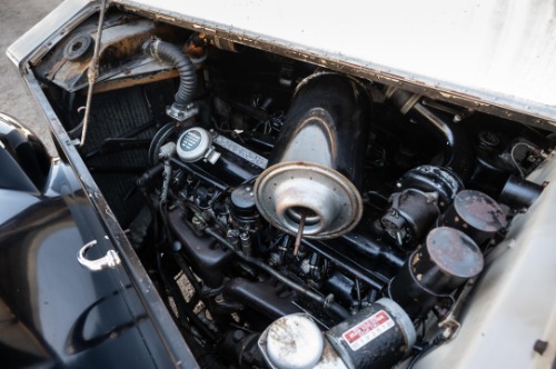 Unknown-Silver-dawn-1953-Black-Tan-1
