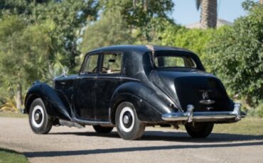 Unknown-Silver-dawn-1953-Black-Tan-7