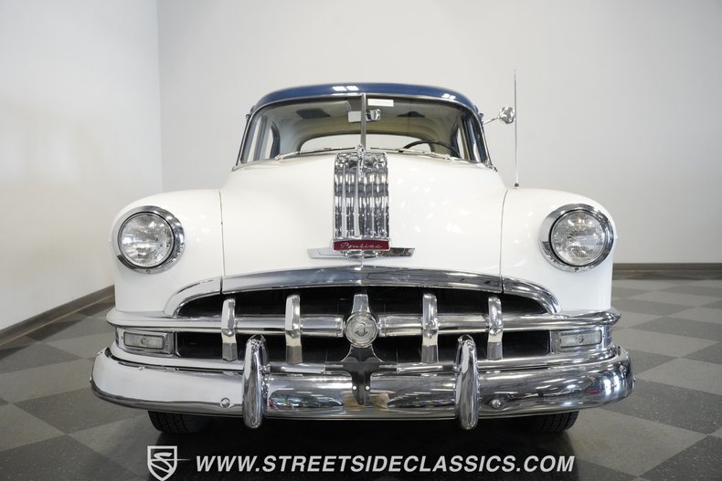 Unknown-Silver-streak-1950-White-Blue-1