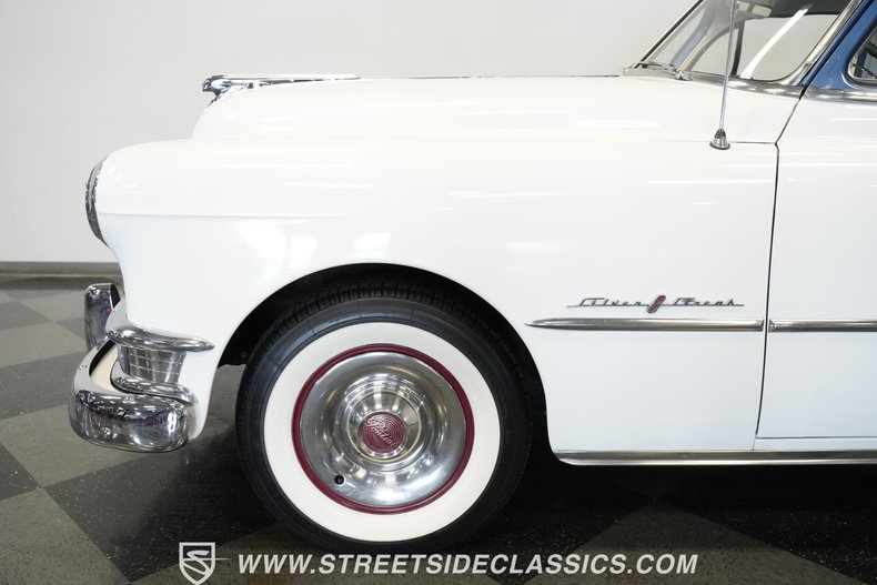 Unknown-Silver-streak-1950-White-Blue-10